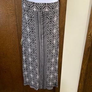 Soft & Stretchy Maxi Skirt